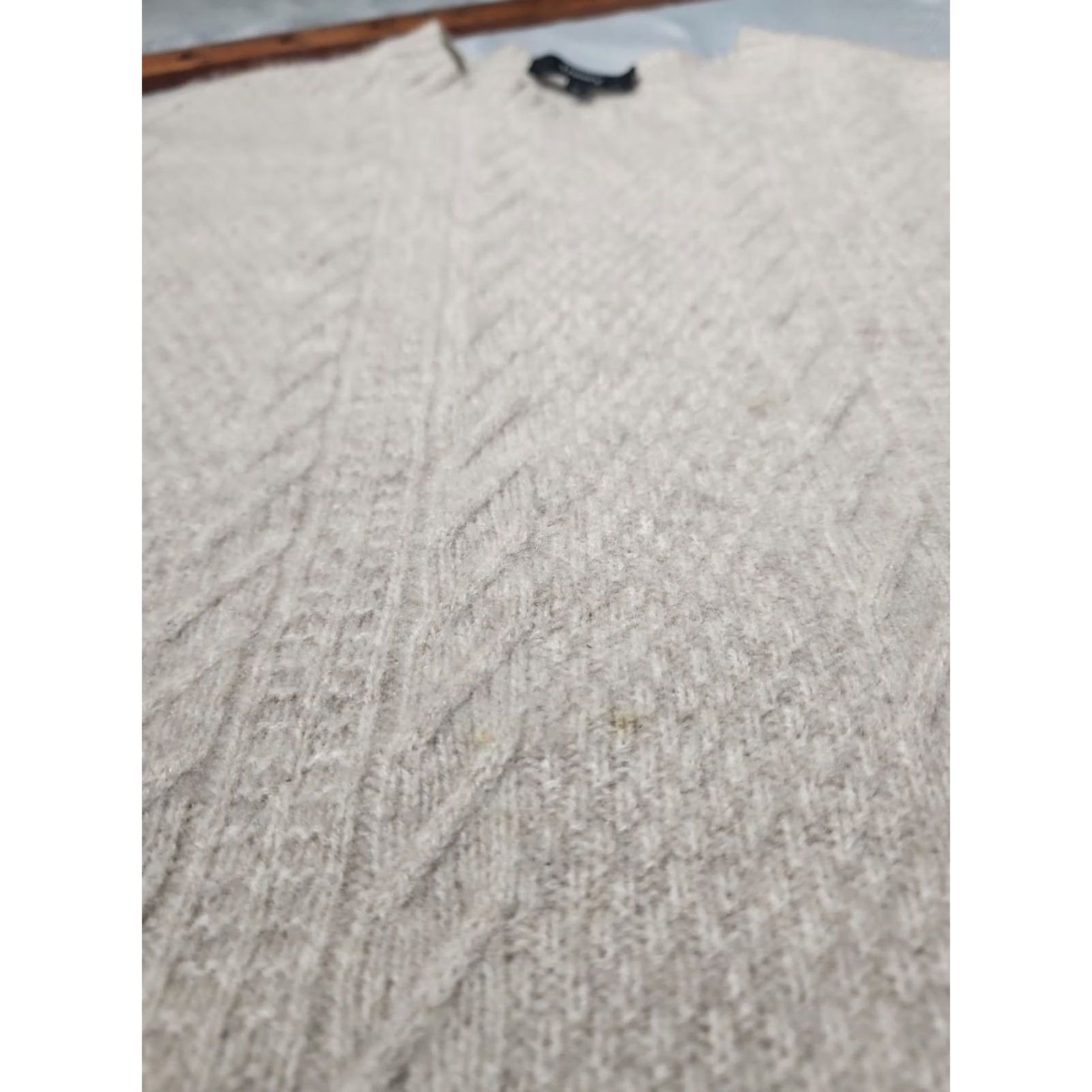 Theory Theory Sweater Womens Medium Beige Luxury Soft Cashmere Fisherman Knit Slit Hem Doube? (slight clarity) Size M / US 6-8 / IT 42-44 - 6 Thumbnail