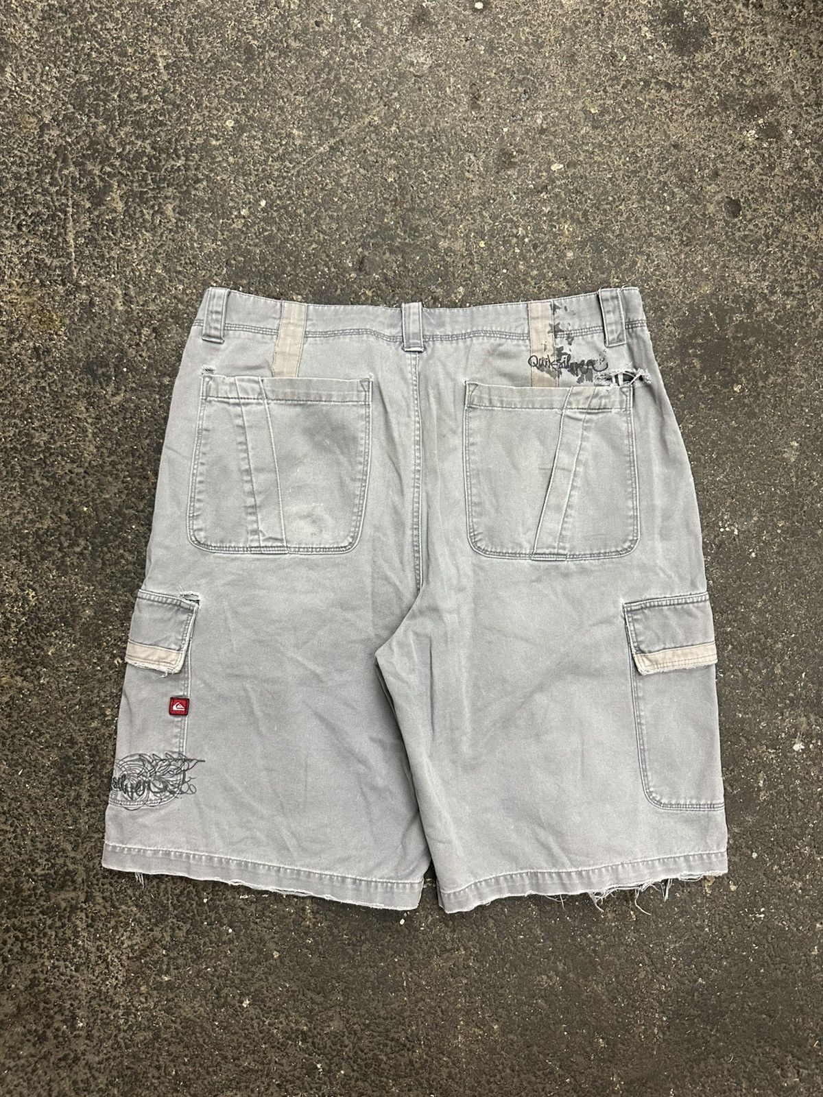 Quiksilver Y2K quiksilver cargo baggy shorts Size US 36 / EU 52 - 1 Thumbnail