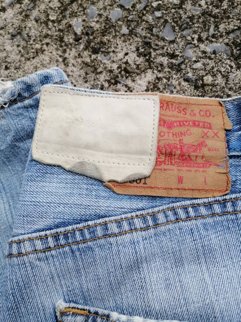 Designer × Levi's × Levi's Vintage Clothing Levi's Strauss 501 X Designer Distressed Denim Jeans Size US 28 / EU 44 - 11 Thumbnail