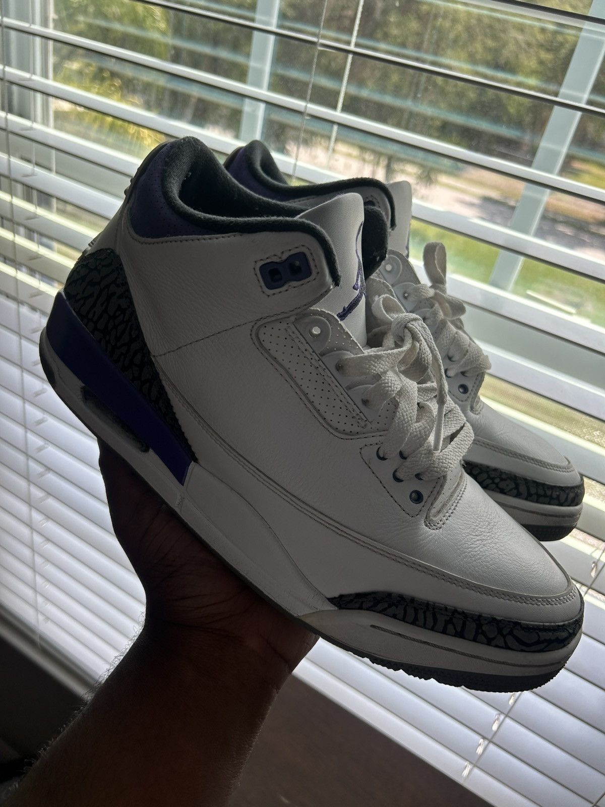 Jordan Brand White dark iris Jordan 3’s Size US 10.5 / EU 43-44 - 4 Thumbnail