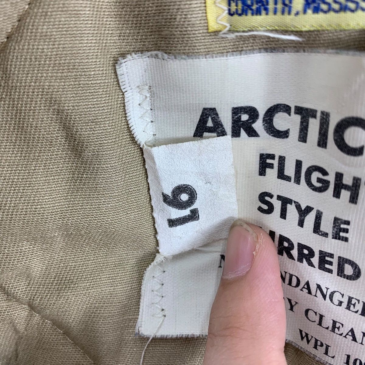 Vintage Vintage CORINTH MFG artic parka furred hooded jacket Size US M / EU 48-50 / 2 - 19 Thumbnail