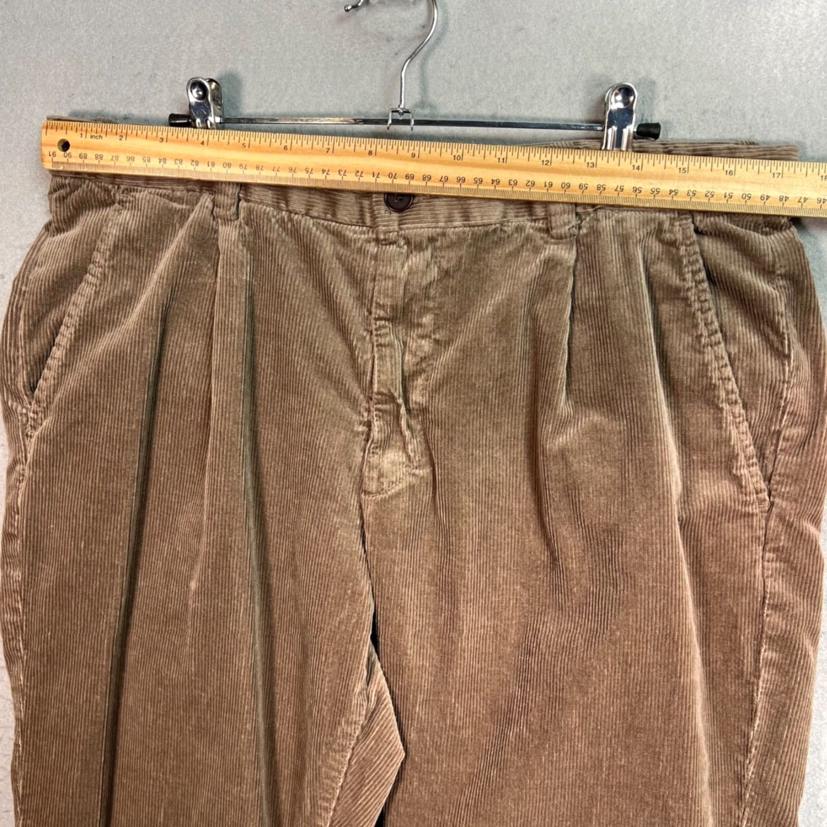 H&M H&M Mens Chino Pants Corduroy Brown 34 Relaxed Fit Casual Pants Slim Tapered Mens 34 Brown Corduroy Chino Pants Vintage: No Size US 34 / EU 50 - 5 Thumbnail
