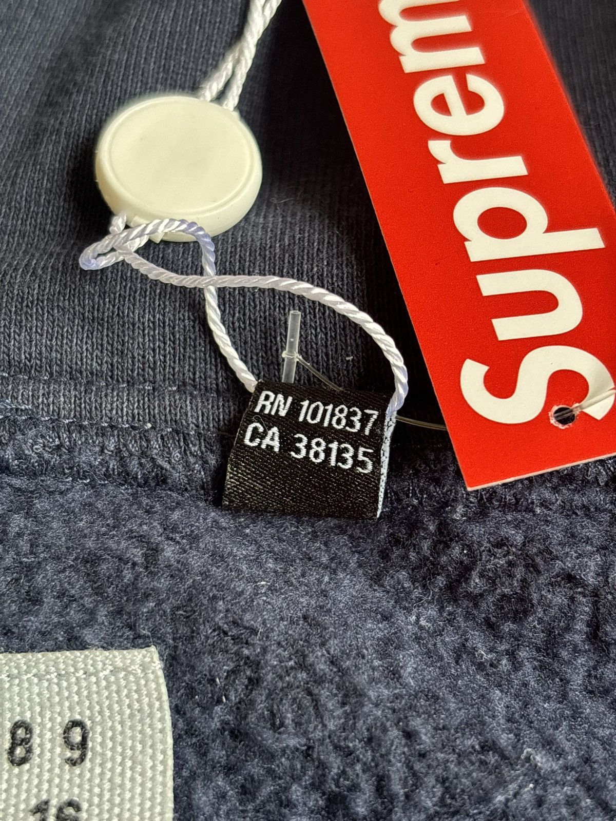 Maison Margiela × Supreme Supreme Maison Margiela Box Logo Zipup Hoodie Navy Size US M / EU 48-50 / 2 - 13 Thumbnail