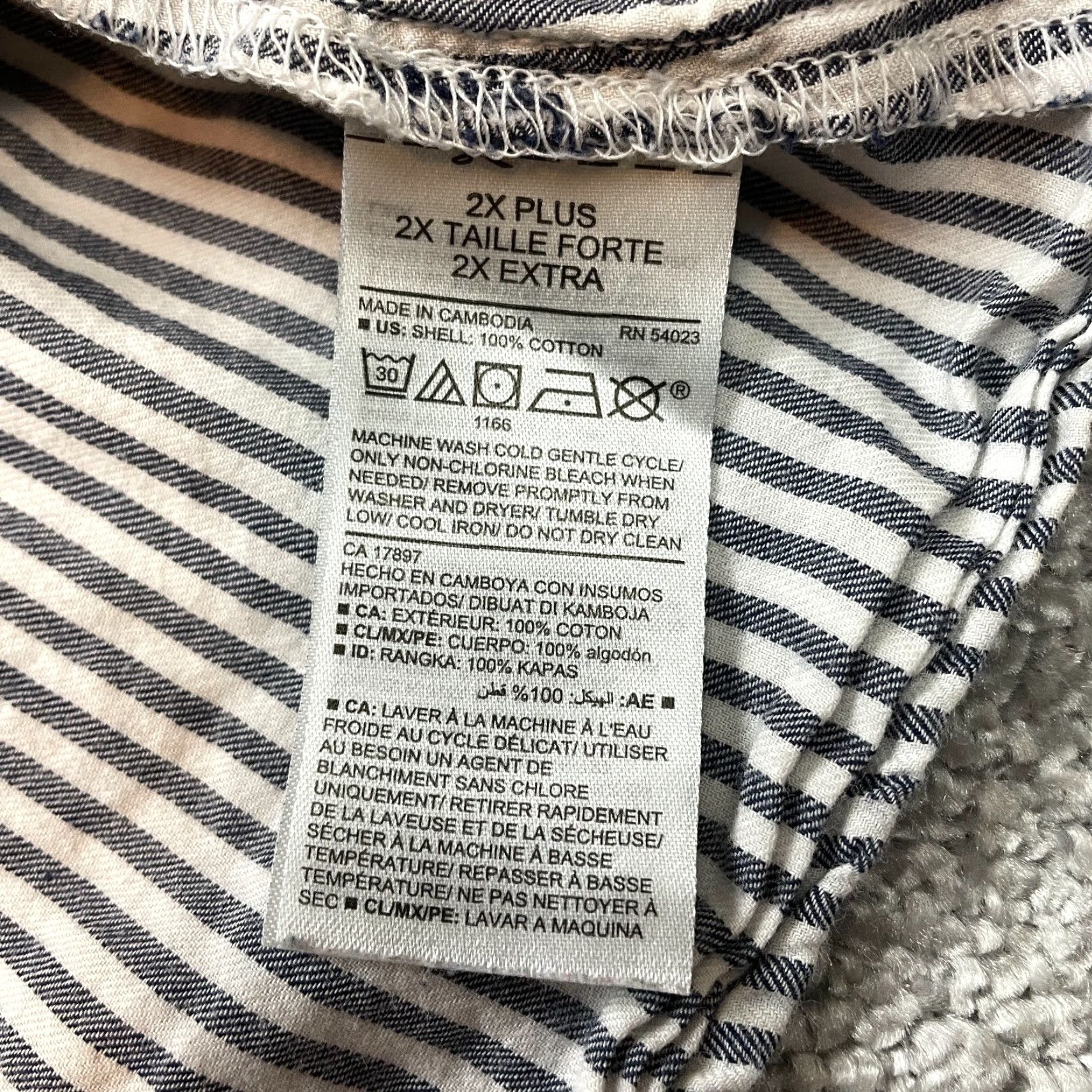 Old Navy VINTAGE Old Navy Peasant Top Blouse Shirt Womens 2X Plus Blue Striped Off the Shoulder Size XXL / US 16-18 / IT 52-54 - 7 Thumbnail