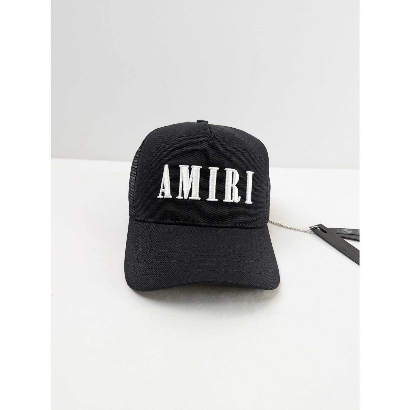 Amiri o1rshd1 Q:2 / Core Logo Trucker Cap / Hat in Black/White Size ONE SIZE - 2 Thumbnail