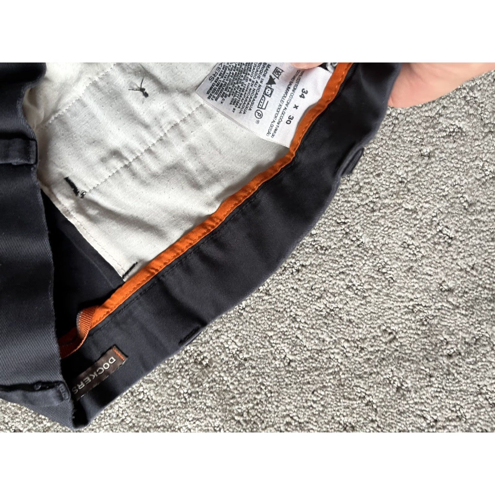 Dockers Dockers Pants Flat Front Straight Fit Mens Black 34x30 Regular腰? (note: must avoid adding new words) Size US 34 / EU 50 - 6 Thumbnail