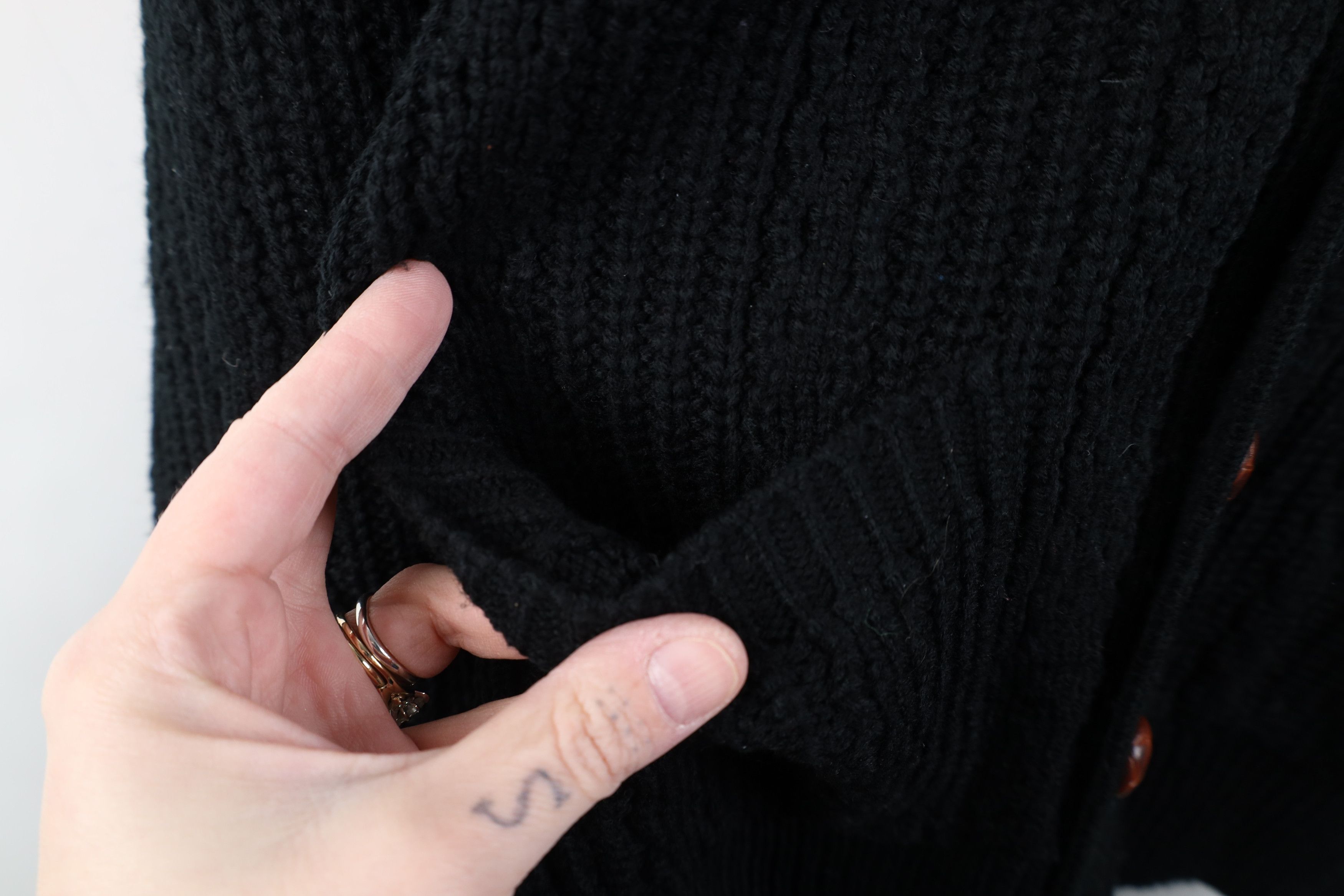 Vintage Vintage 90s Streetwear Ribbed Knit Cardigan Sweater Black Size US XL / EU 56 / 4 - 5 Thumbnail