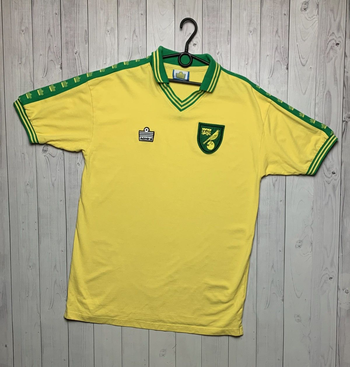 Vintage Vintage Norwich soccer jersey Admiral yellow retro XL Size US XL / EU 56 / 4 - 1 Thumbnail