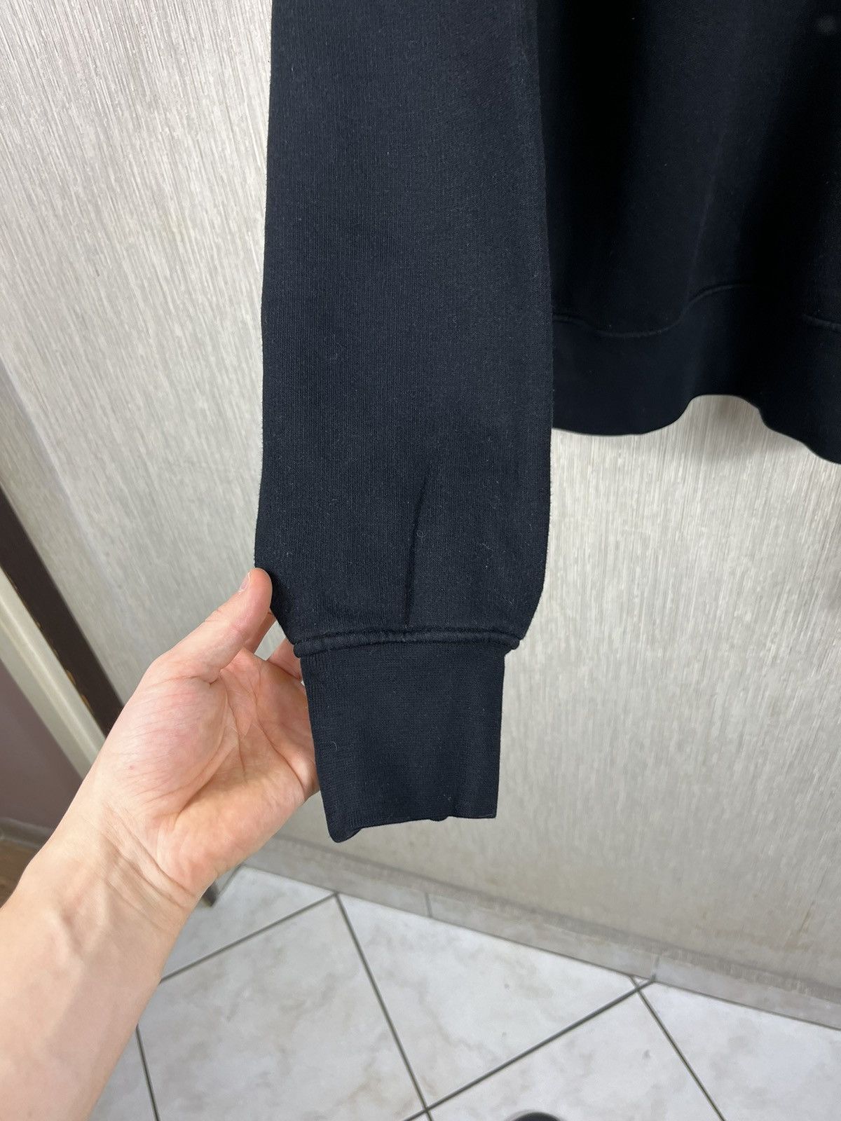 Acne Studios Acne Studios flogho neck logo oversized sweatshirt crewneck Size US XXS / EU 40 - 11 Thumbnail