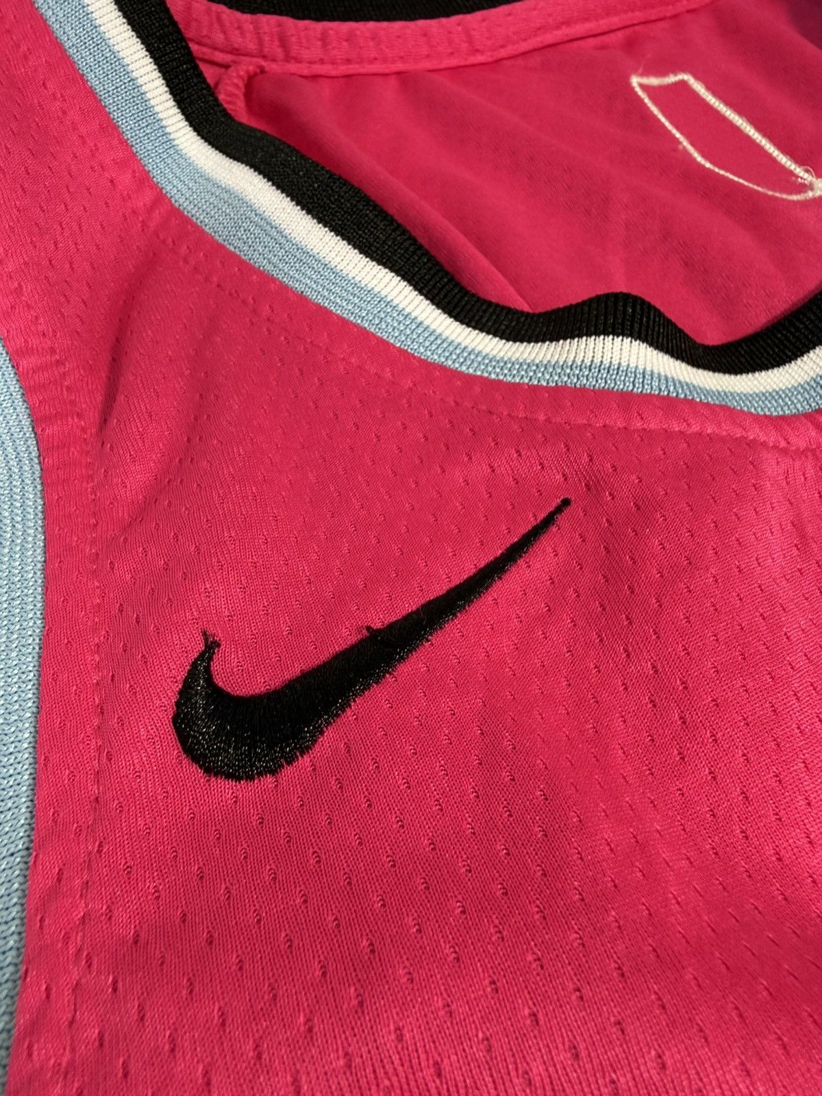Nike Nike NBA Miami Heat Dwayne Wade #3 Basketball Jersey Size US M / EU 48-50 / 2 - 6 Thumbnail