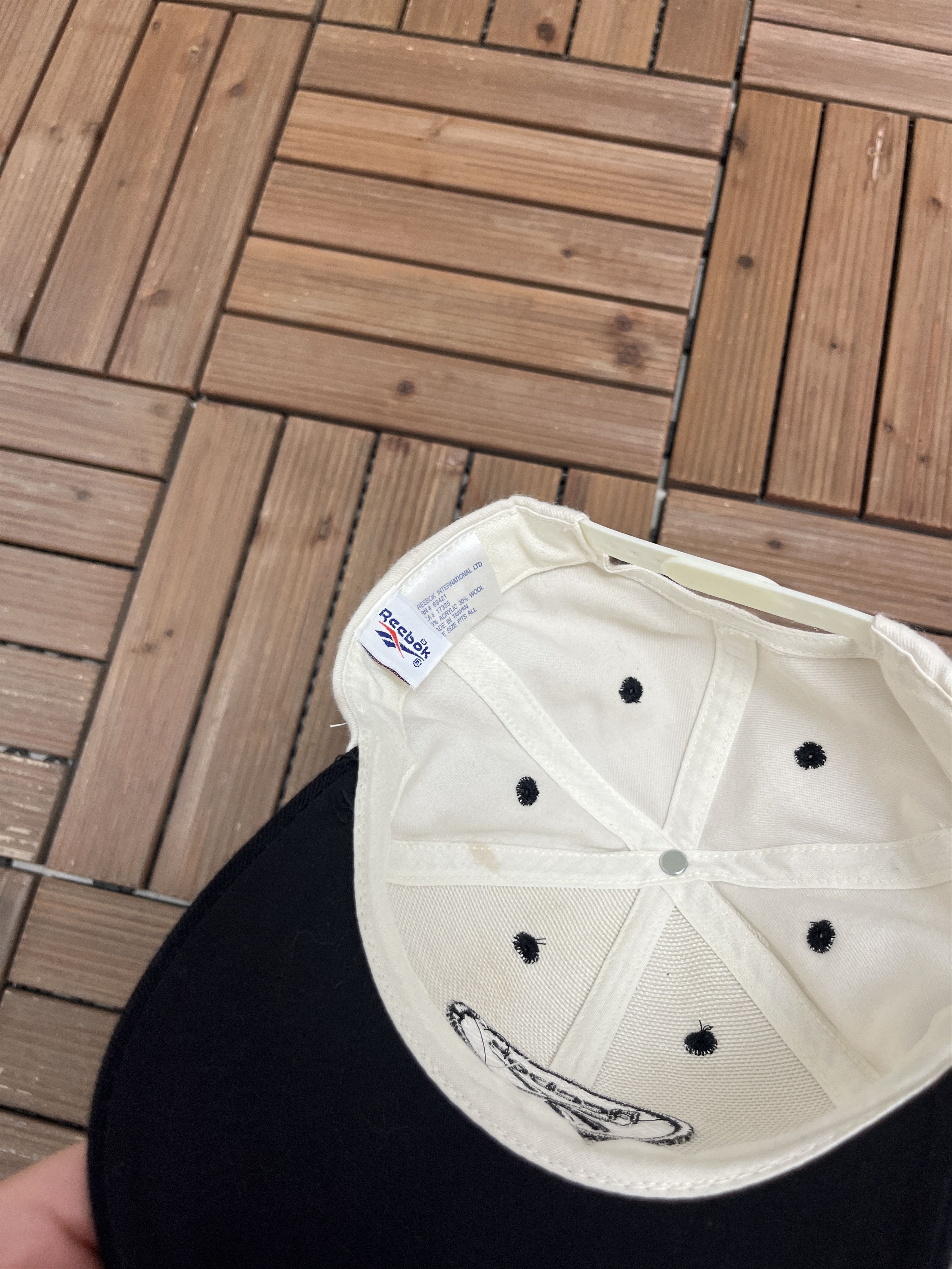 Reebok × Vintage Reebok Spell Out Vintage White Snap Back Hat Cap Size ONE SIZE - 6 Thumbnail