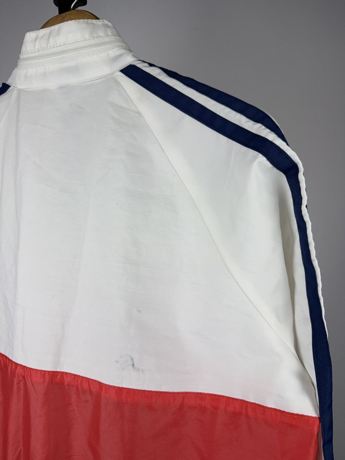 Adidas 80s retro Vintage Adidas Trefoil Track Jacket Red White Blue Size US L / EU 52-54 / 3 - 17 Thumbnail