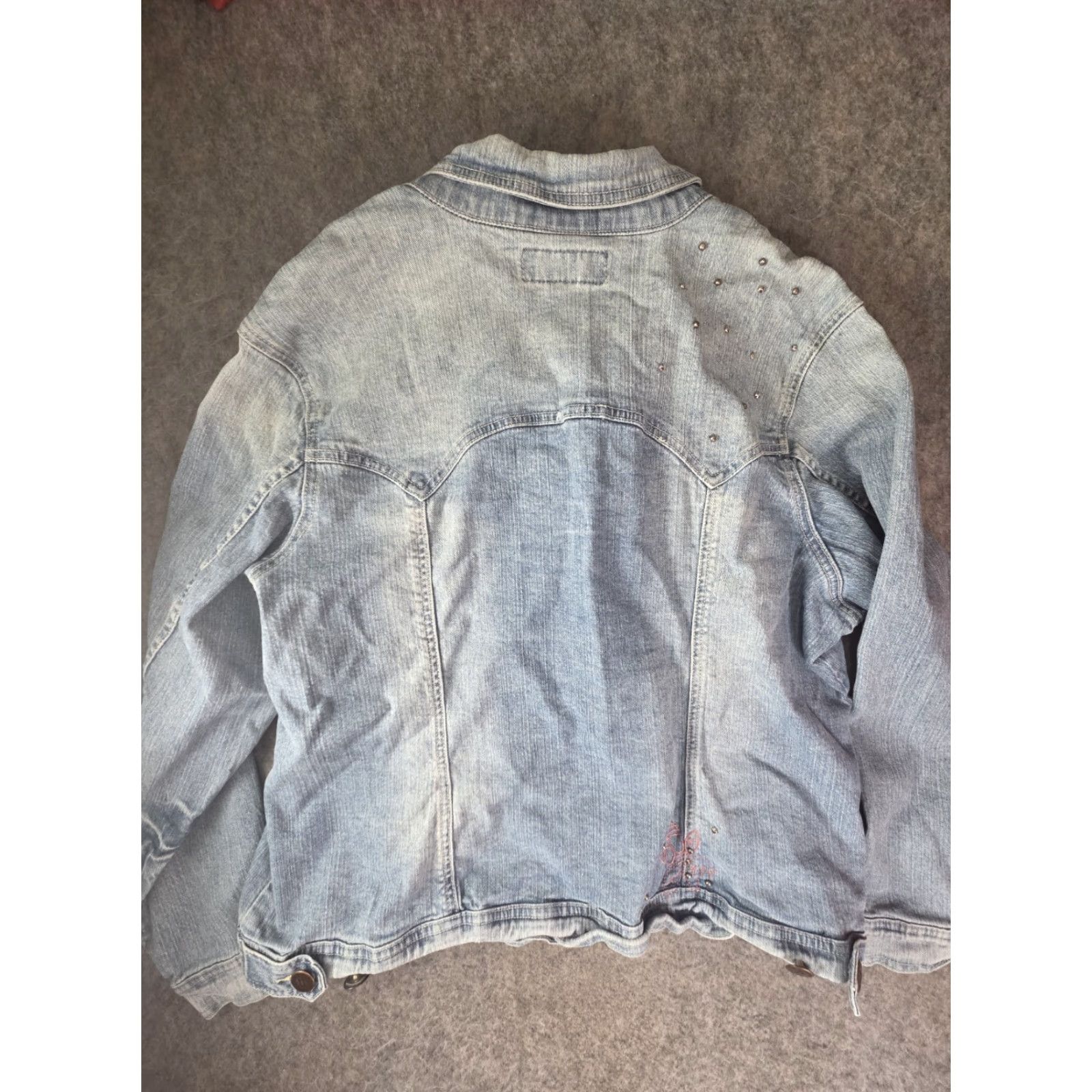 Denime VINTAGE U Jeans Denim Jacket Embroidered Distressed Womens XL Blue Cotton Basic Jacket Leather? Size 40" / US 18 - 6 Thumbnail