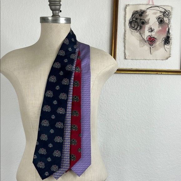 Brooks Brothers Brooks Brothers Purple Chain Link Bit Silk Tie Size ONE SIZE - 5 Thumbnail