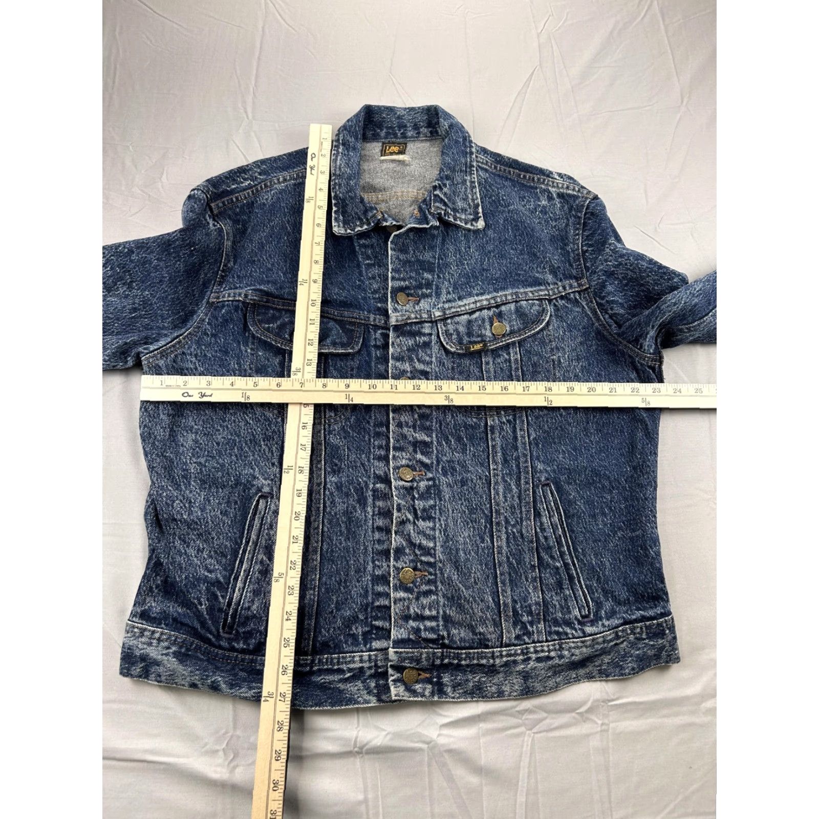 Lee VINTAGE Lee Jacket Mens Large Blue Denim Stone Wash Trucker Bomber USA 90s Size US L / EU 52-54 / 3 - 6 Thumbnail