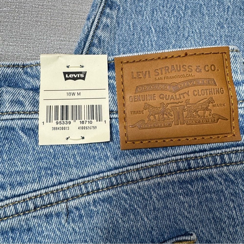 Levi's NWT New $108 Levi's Ribcage Straight Ankle Jeans Size 18W Size 40" / US 18 - 8 Thumbnail