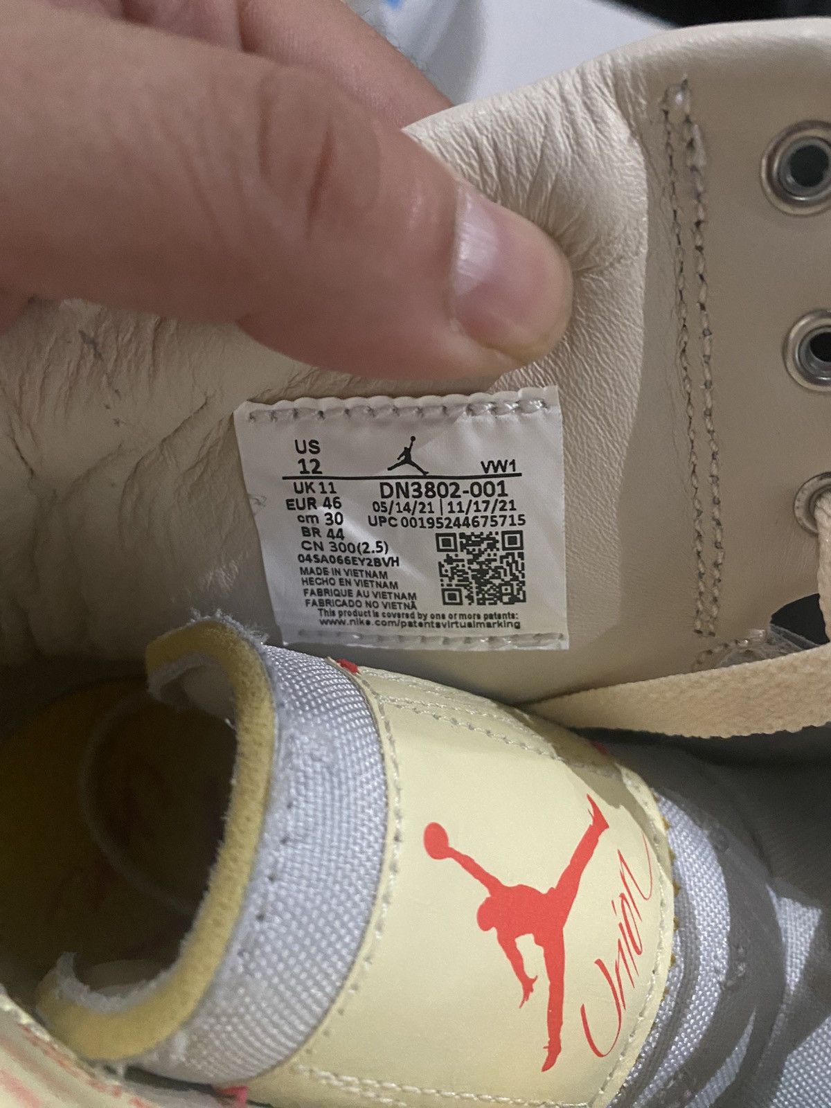 Nike Air Jordan 2 Union Grey Fog DN3802-001 Men Size 12 Used Size US 12 / EU 45 - 6 Thumbnail