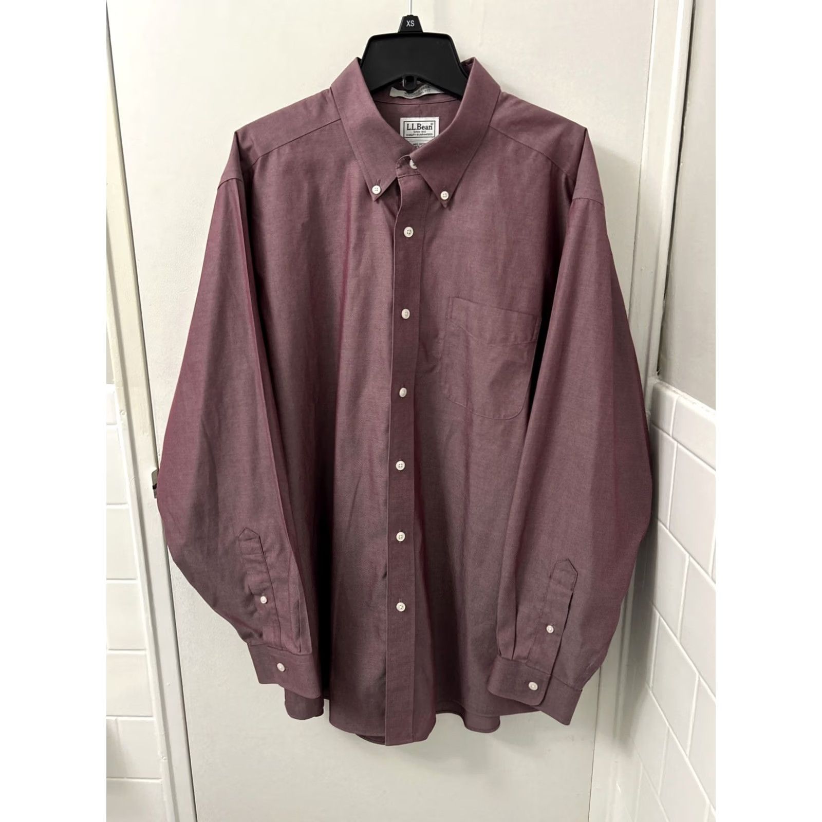 Vintage VINTAGE L.L. Bean Shirt Mens 16.5 Red Pinpoint Oxford Traditional Fit Wrinkle Free Dress Shirt Size US XL / EU 56 / 4 - 2 Thumbnail