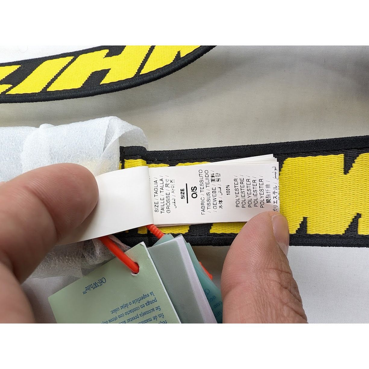 Off-White o1rshd1 Q:3 / Size:OS / Tape Industrial Belt in Black Yellow Size ONE SIZE - 13 Thumbnail