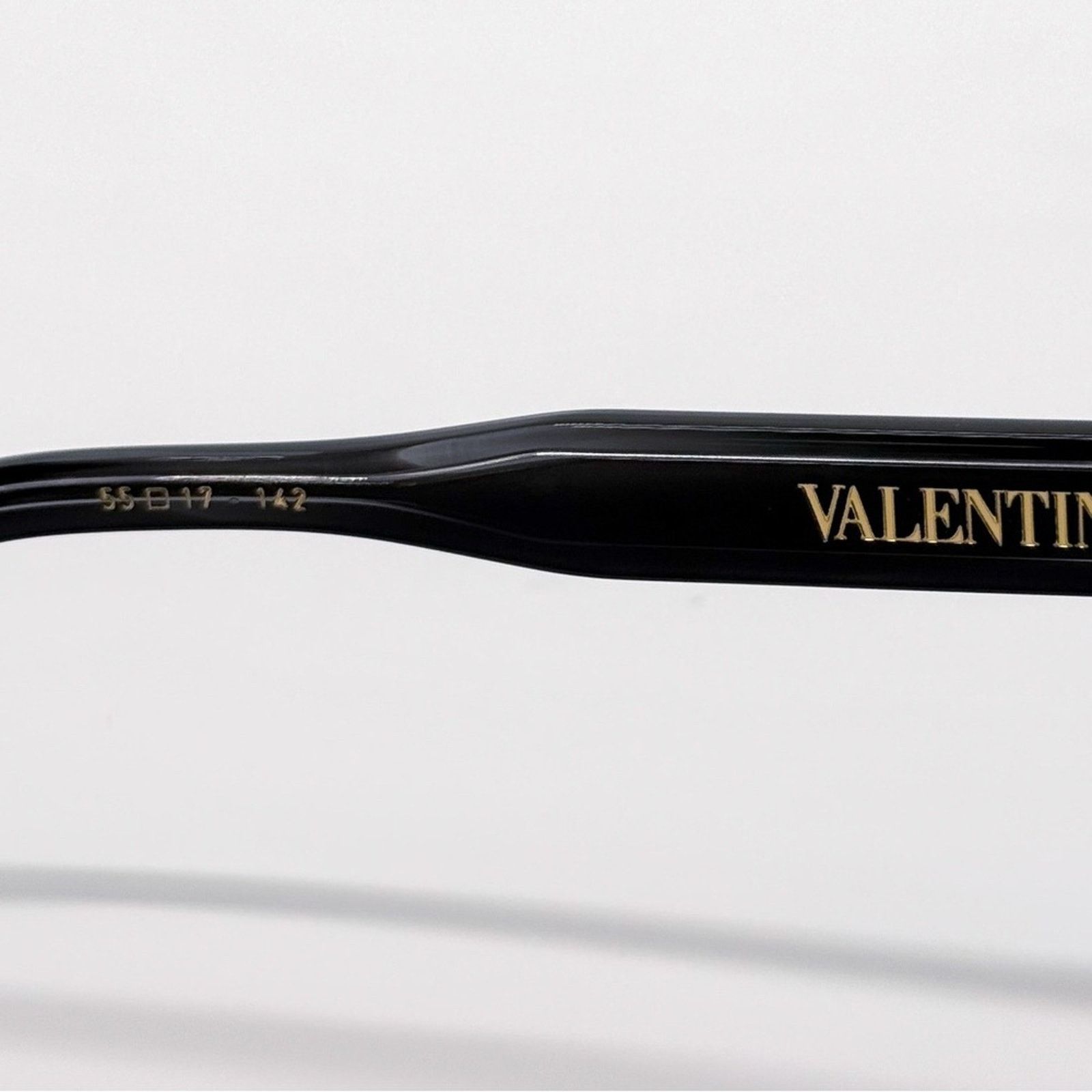 Valentino New! Valentino V GoldCut I VLS 113B Black Sunglasses Size ONE SIZE - 7 Thumbnail