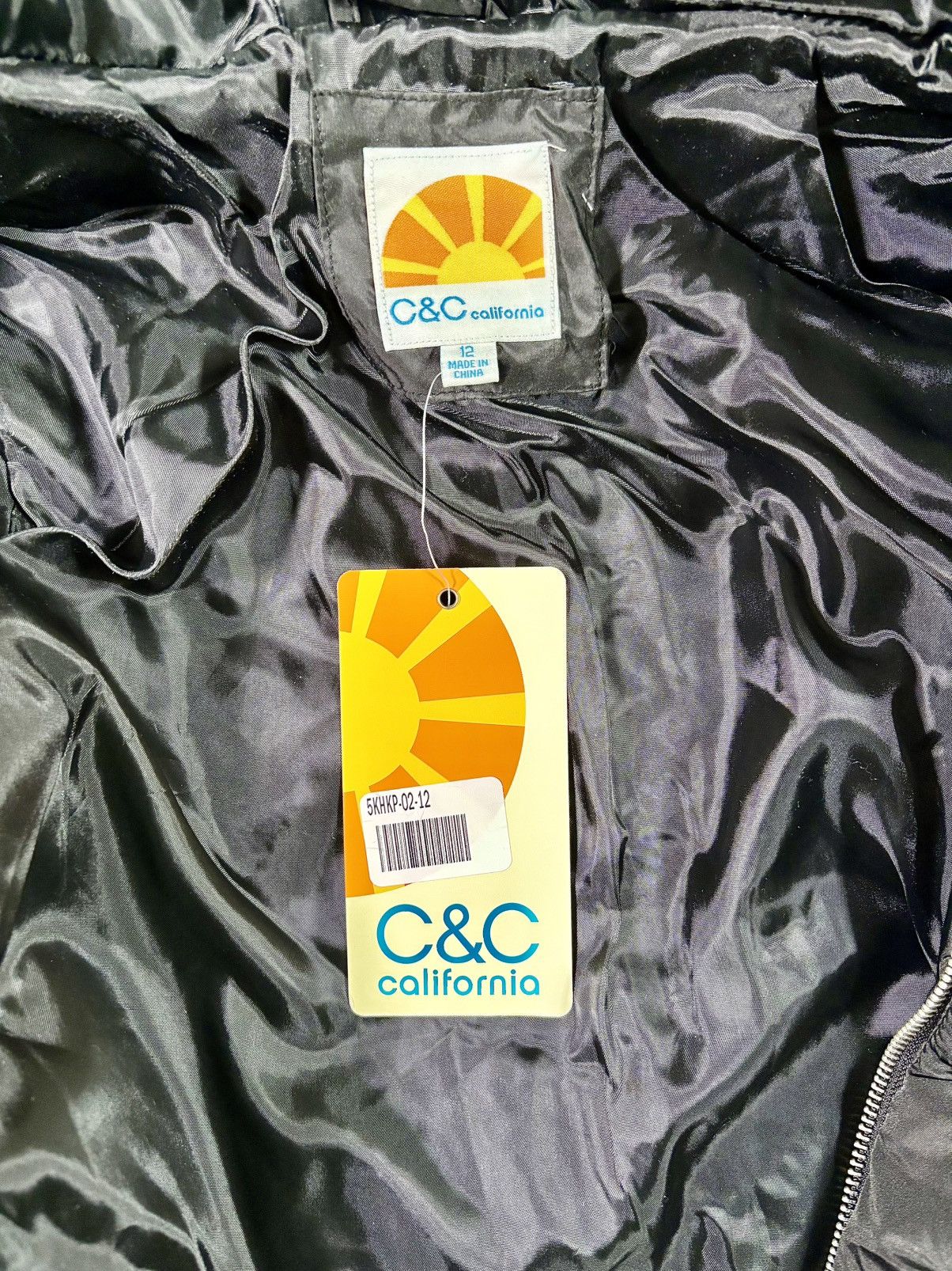 Other C&C California Big Girls Quilted Mid-weight Black Sz 12 Size L / US 10 / IT 46 - 11 Thumbnail