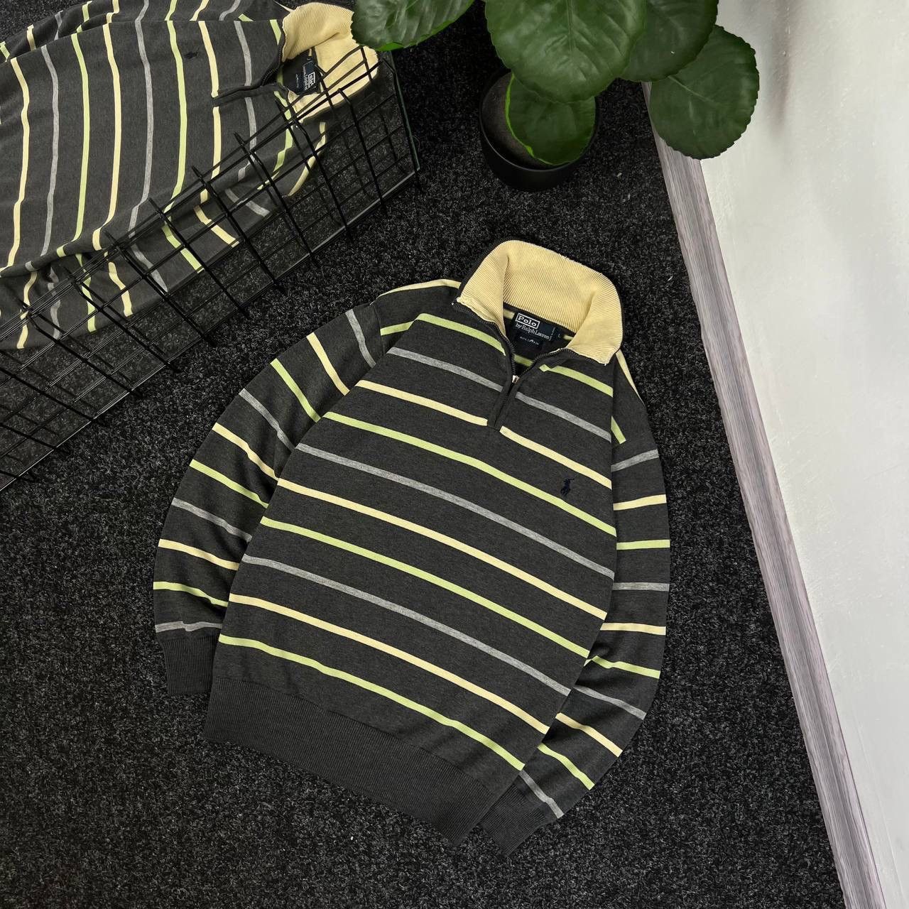 Polo Ralph Lauren Polo Ralph Lauren Quarter Zip 1/4 sweater stripped preppy Size US L / EU 52-54 / 3 - 1 Thumbnail