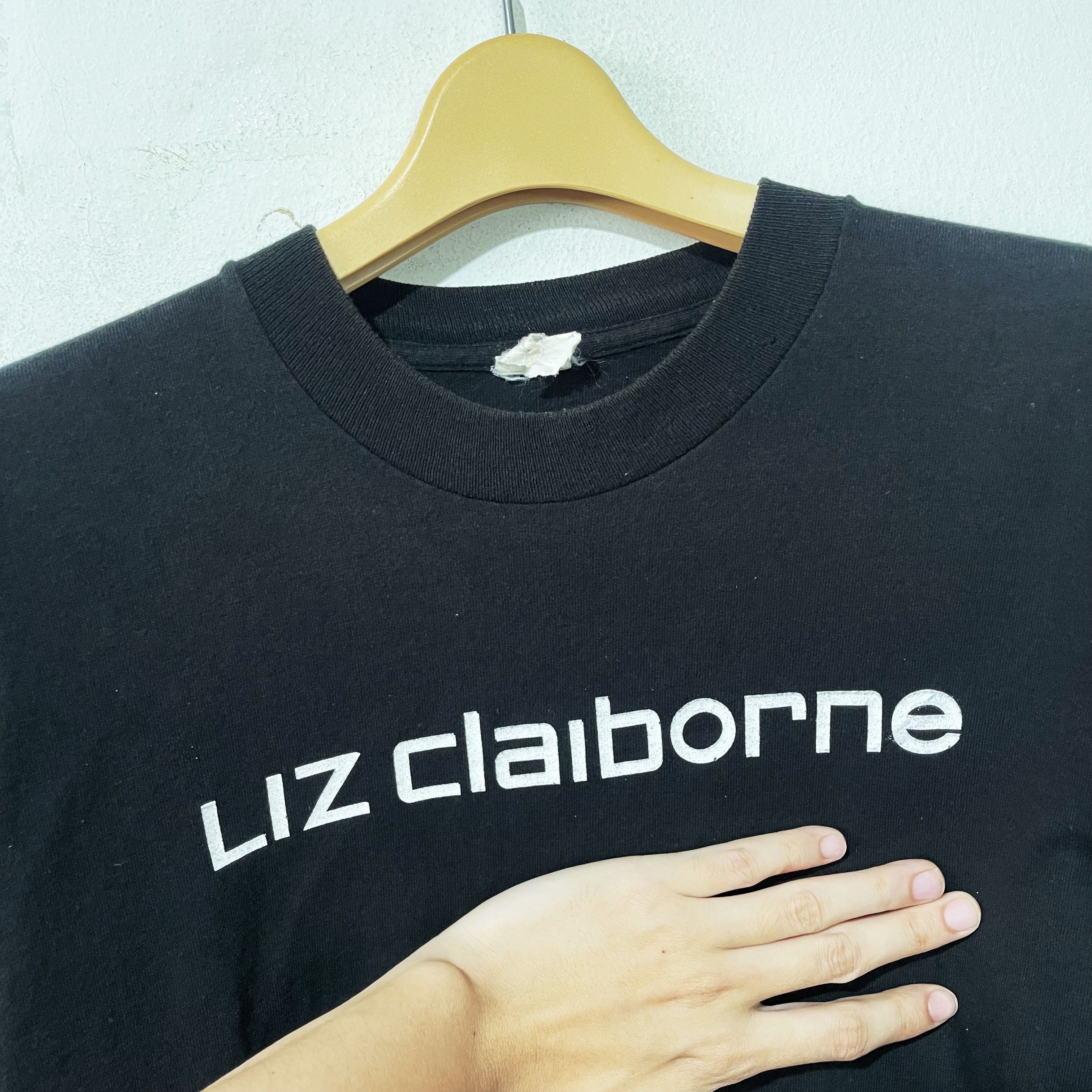 Vintage Vintage 90s Liz Claiborne T-Shirt Size US XL / EU 56 / 4 - 2 Thumbnail