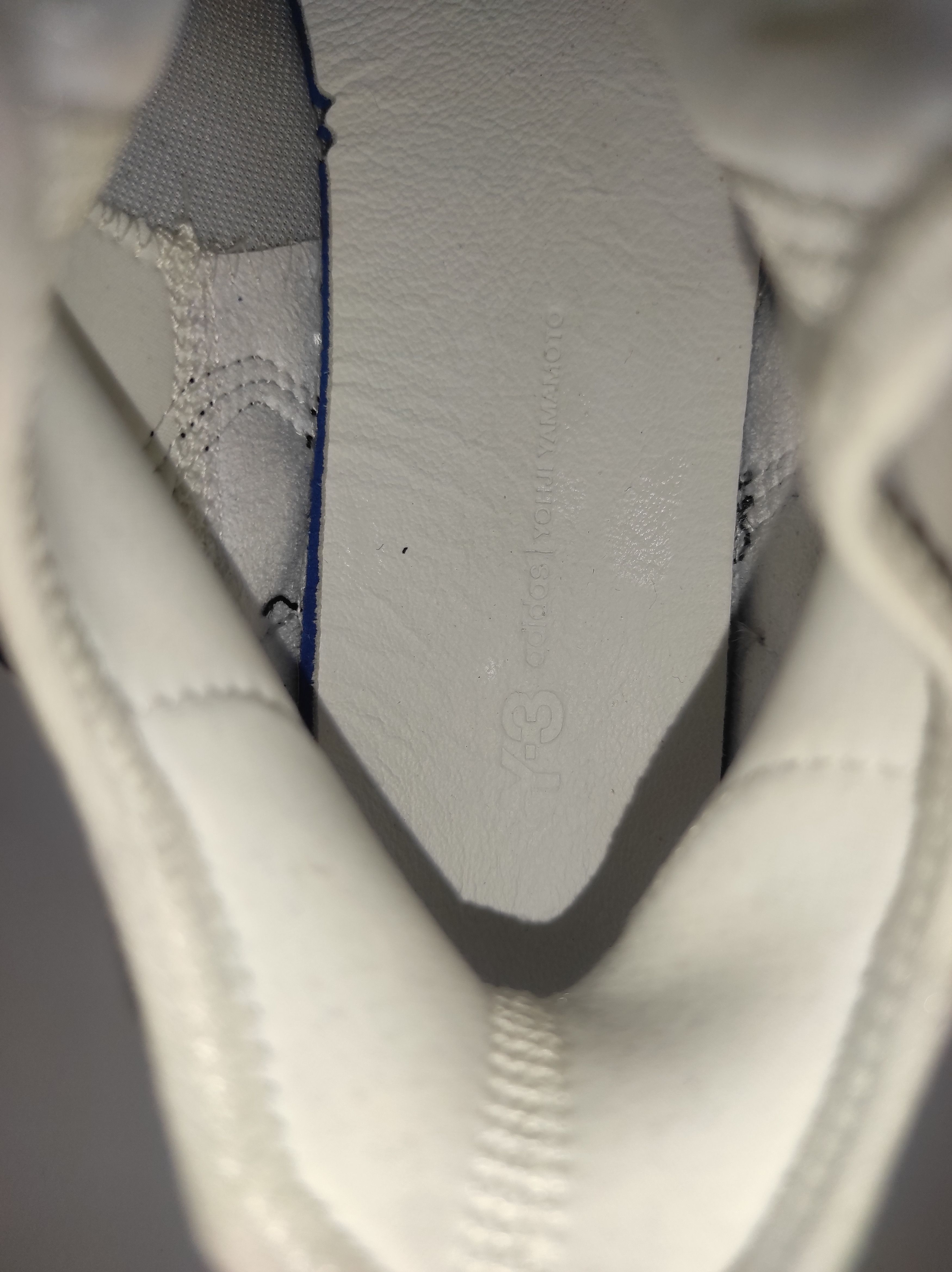 Y-3 Y-3 kaiwa black/white size 7 US Size US 7 / EU 40 - 5 Thumbnail