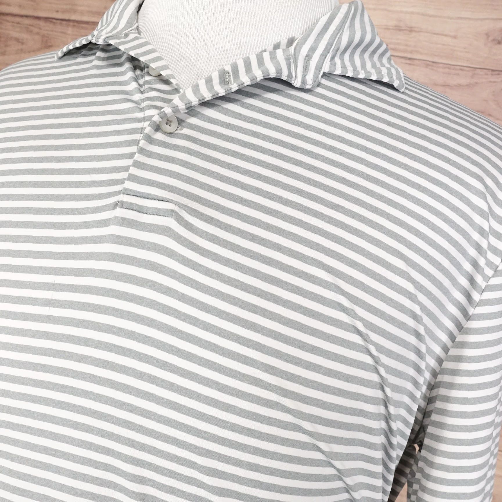 RLX Ralph Lauren Vintage RLX Ralph Lauren Polo Shirt Men Large Short Sleeve Striped Wicking Golf Casual Size US L / EU 52-54 / 3 - 2 Thumbnail