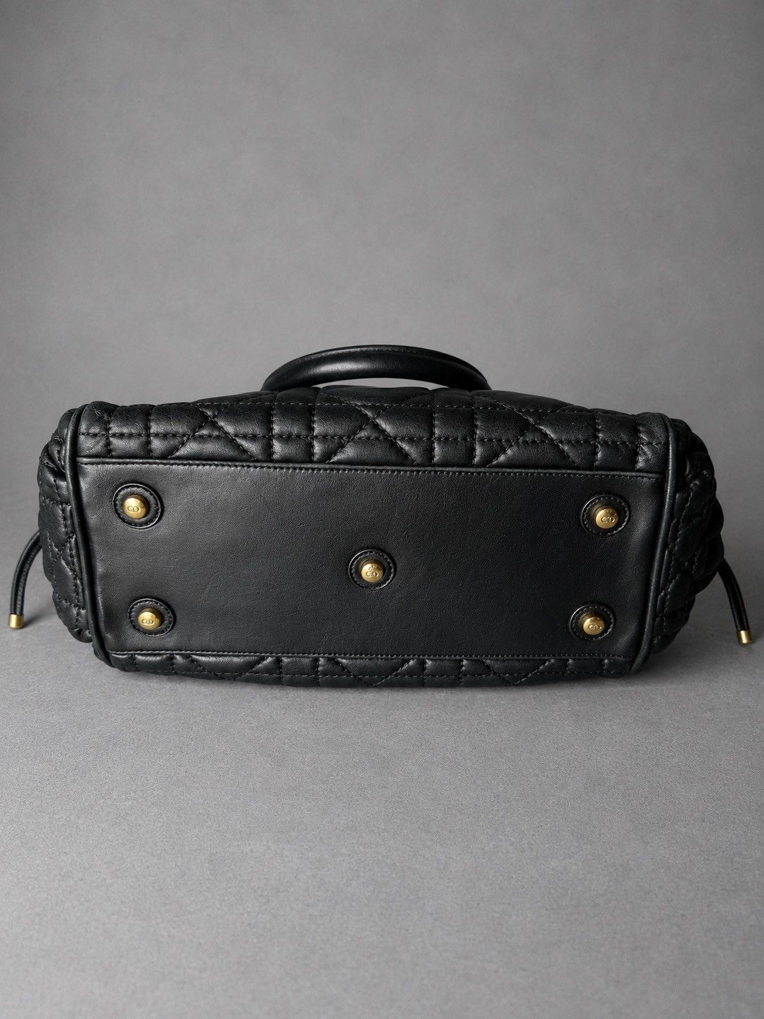 Christian Dior Monsieur DIOR QUILTED LEATHER BAG Size ONE SIZE - 2 Thumbnail
