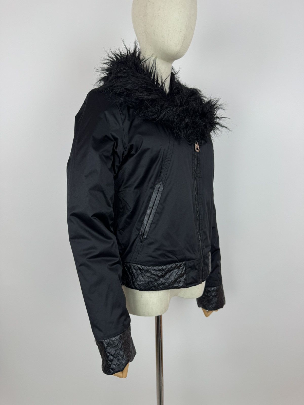 Miss Sixty Miss Sixty Fur Trim Jacket Avant Garde style black Bomber Size S / US 4 / IT 40 - 4 Thumbnail