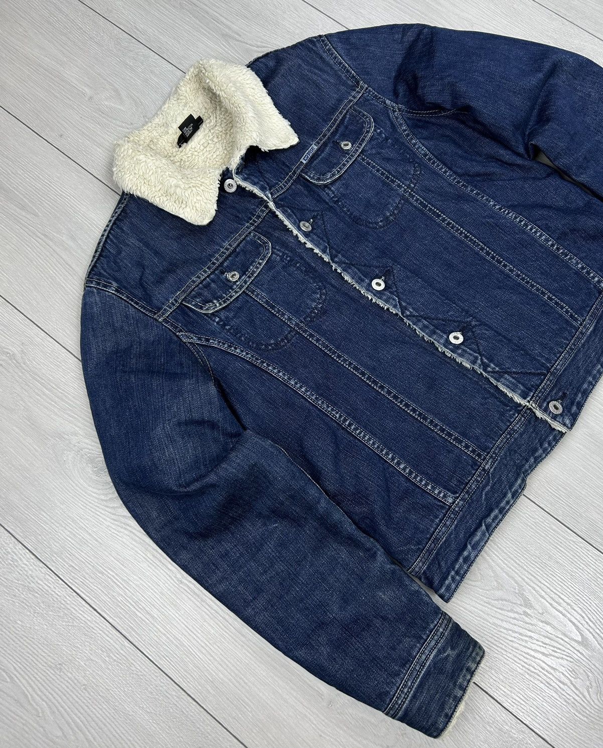 Diesel × Vintage Diesel Vintage Sherpa Denim Jacket Size S - M Size US M / EU 48-50 / 2 - 3 Thumbnail