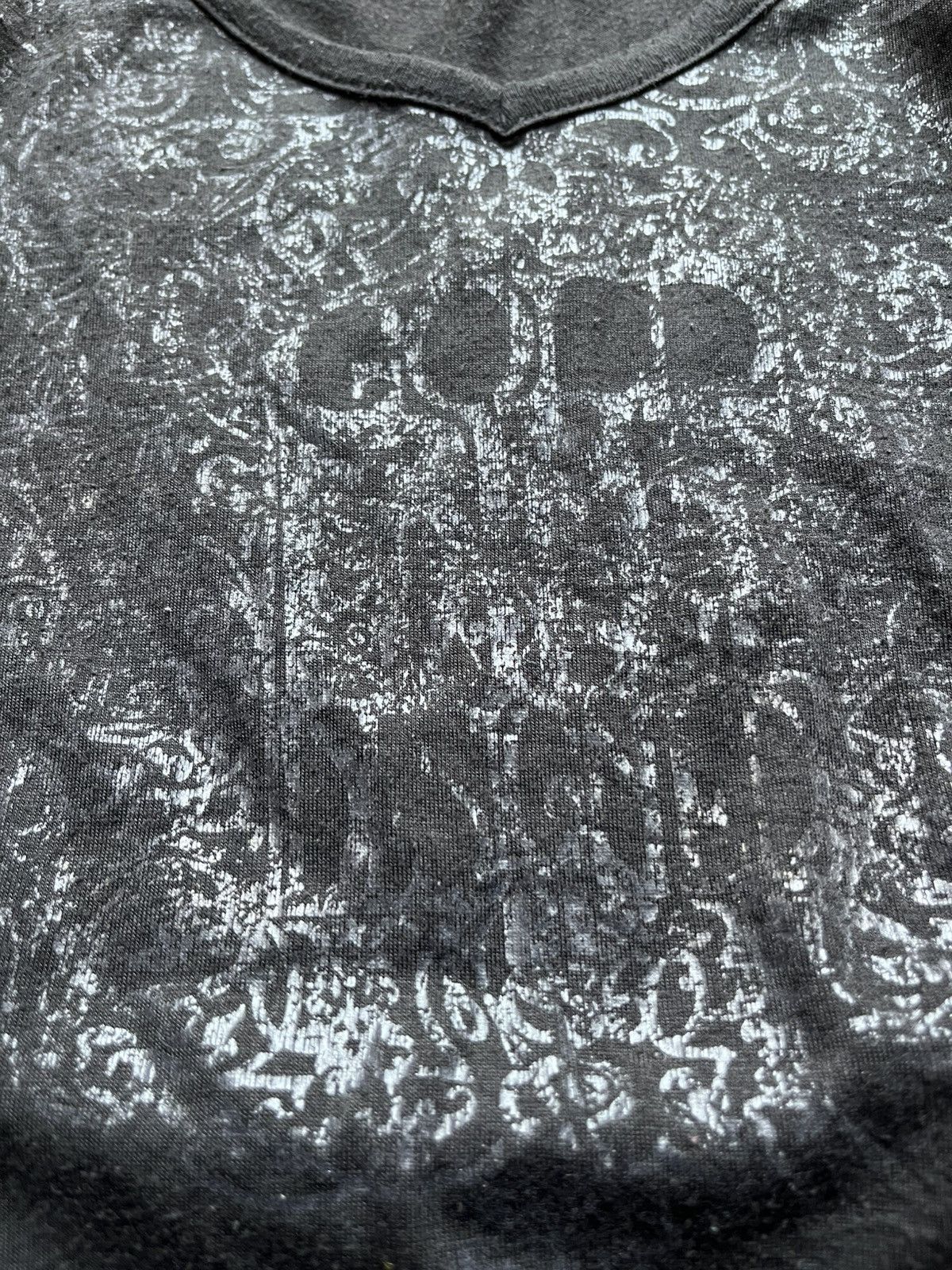 Le Grande Bleu (L.G.B.) 2000s miss sixty glitter triball print longsleeve tshirt Size US S / EU 44-46 / 1 - 3 Thumbnail