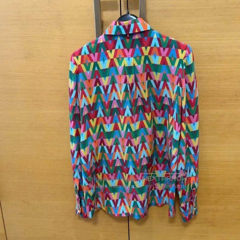 Valentino Valentino Silk shirt Size XS / US 0-2 / IT 36-38 - 2 Thumbnail