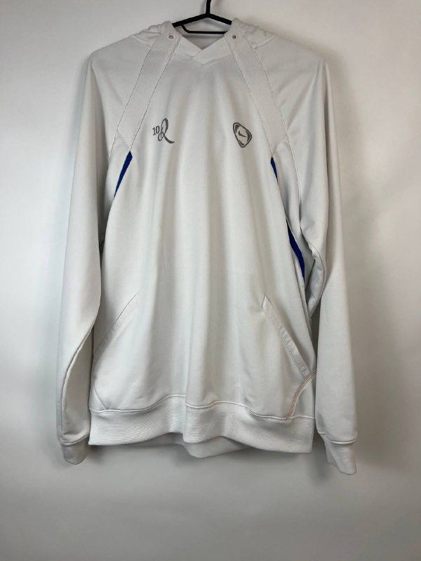 Nike Nike Ronaldinho R10 Hoodie White size M Size US M / EU 48-50 / 2 - 1 Thumbnail