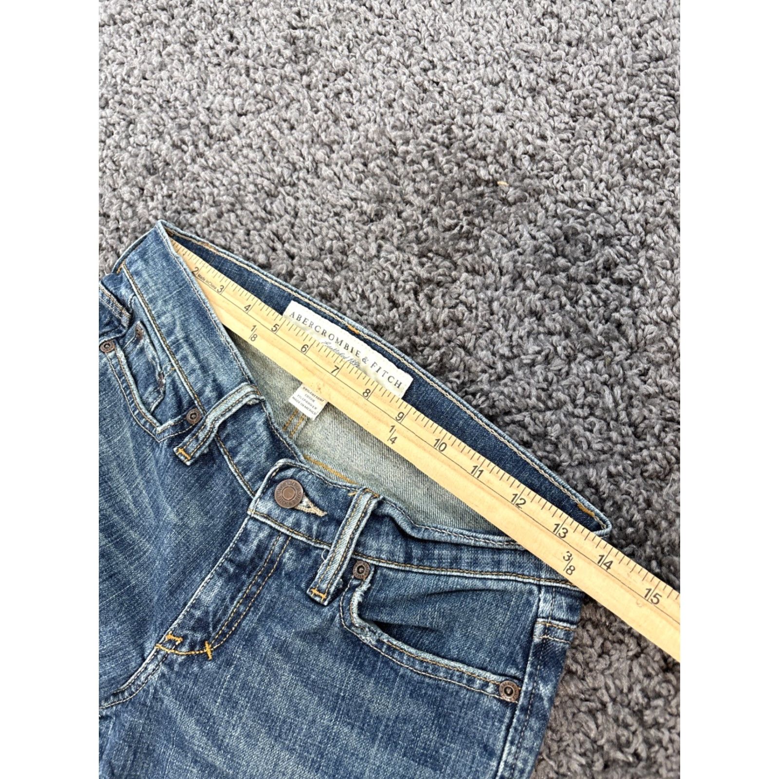 Abercrombie & Fitch VINTAGE Abercrombie & Fitch Erin Jeans Womens 2s Blue Straight Leg 28x30 Y2K Jeans Women Size 26" / US 2 / IT 38 - 4 Thumbnail