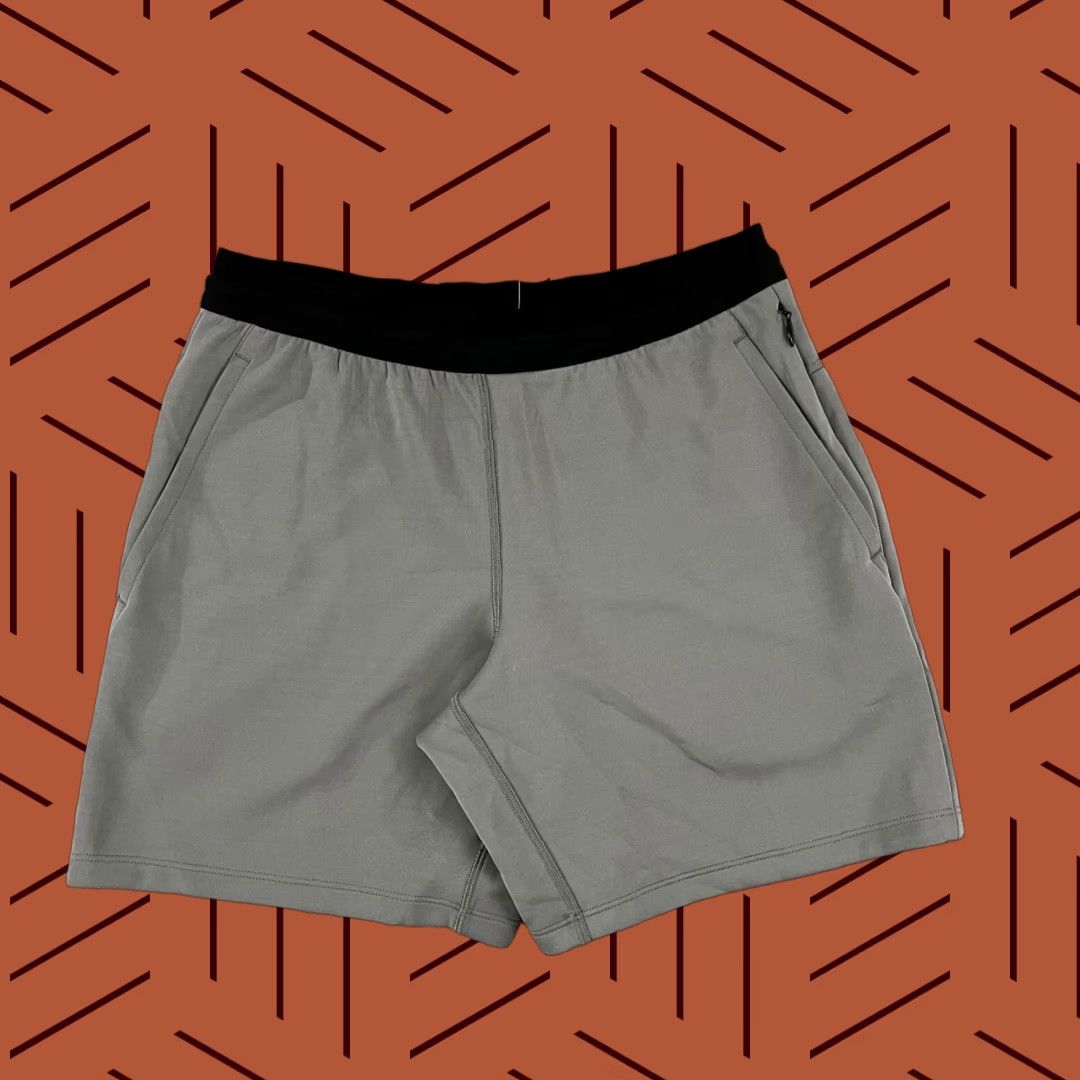 Vintage TOMMY JOHN Shorts Mens Medium x 7" Gray Thick Lounge Stretch Workout Gym NEW Size US 31 - 1 Thumbnail