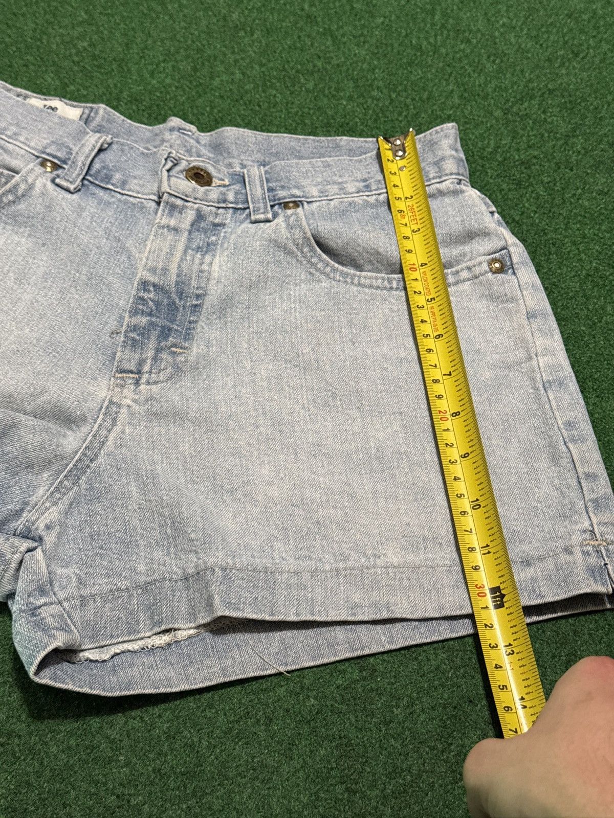 Lee Lee Vintage Low Rise Loose 9 Jorts Denim Shorts 4” Light Size 28" / US 6 / IT 42 - 8 Thumbnail