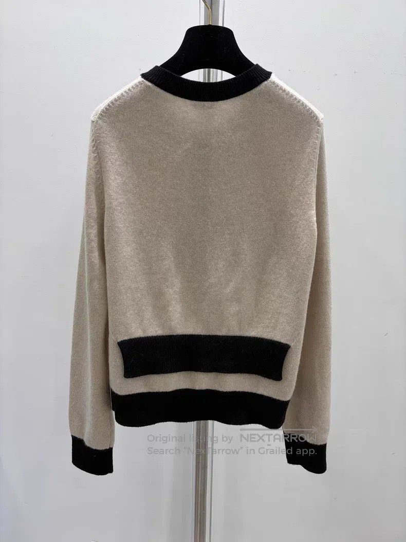 Chanel Chanel Beige black-edged colour-blocked knitted sweater Size XS / US 0-2 / IT 36-38 - 2 Thumbnail