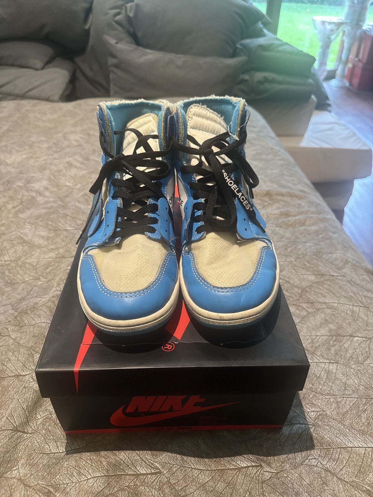 Nike × Off-White Off White X Nike Jordan 1 UNC Size US 11.5 / EU 44-45 - 1 Thumbnail