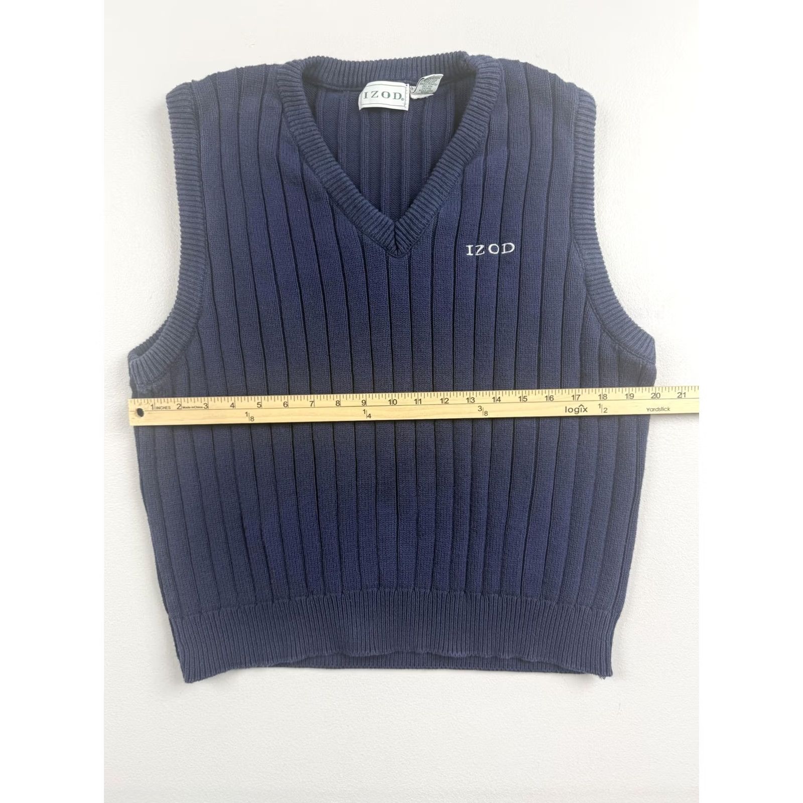 Izod VINTAGE IZOD Sweater Vest Mens Medium Blue V Neck Cotton Knit Golf Pullover USA Size US M / EU 48-50 / 2 - 5 Thumbnail
