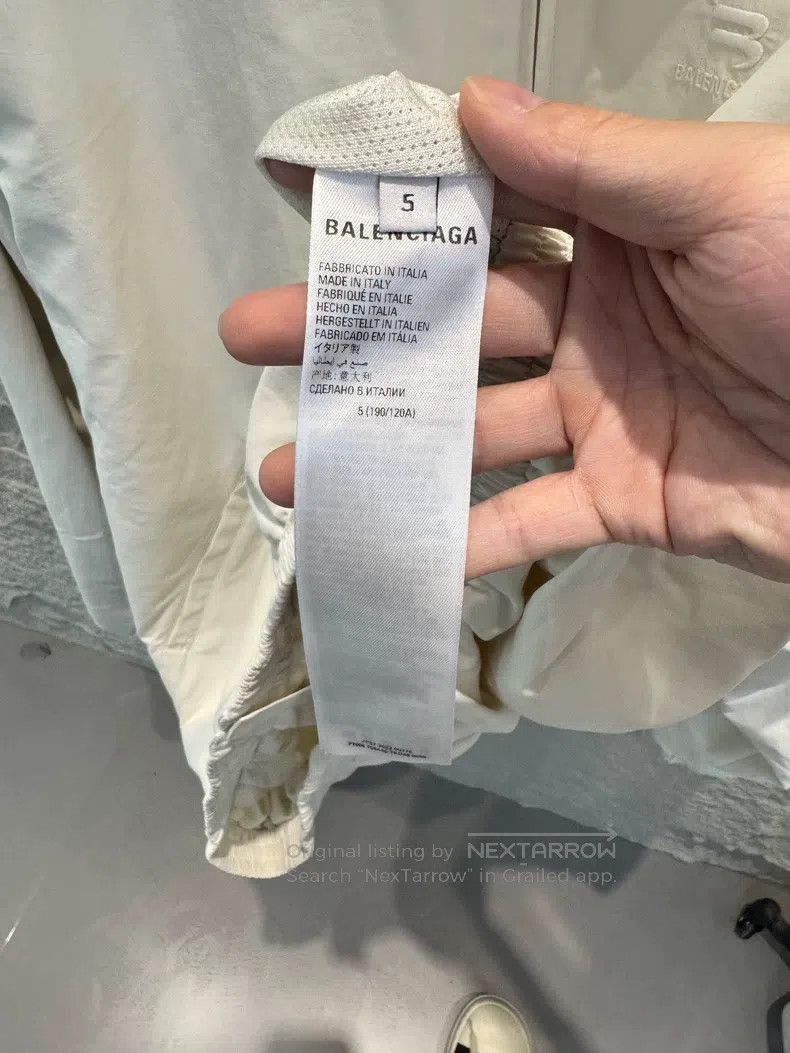 Balenciaga Balenciaga White Shoulder Pad Zip-up Track Jacket Size US XXL / EU 58 / 5 - 5 Thumbnail