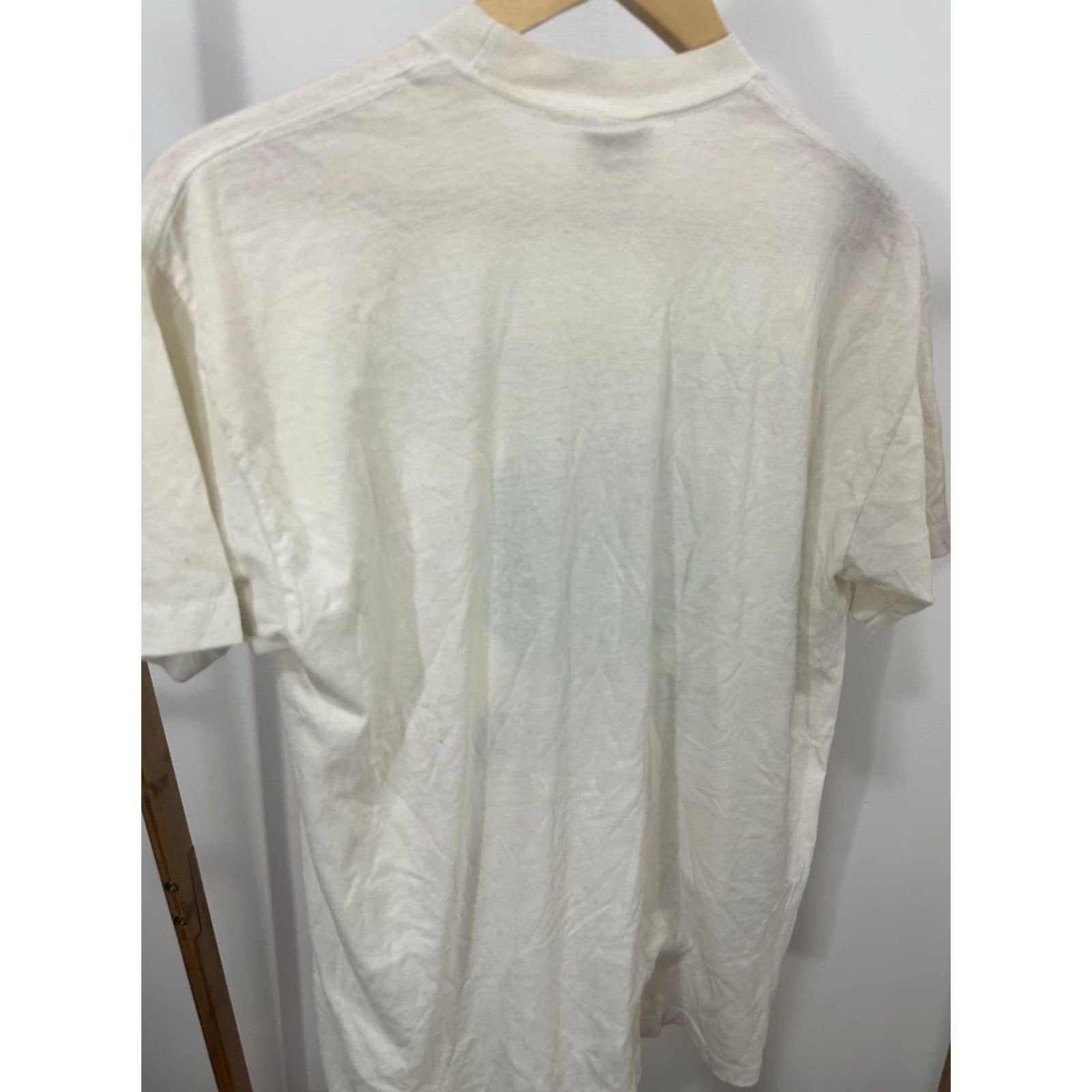 Vintage VINTAGE 80s UNC Carolina Tar Heels Ramases Bar Game Graphic Thin T-Shirt Size L White Men Size US L / EU 52-54 / 3 - 5 Thumbnail