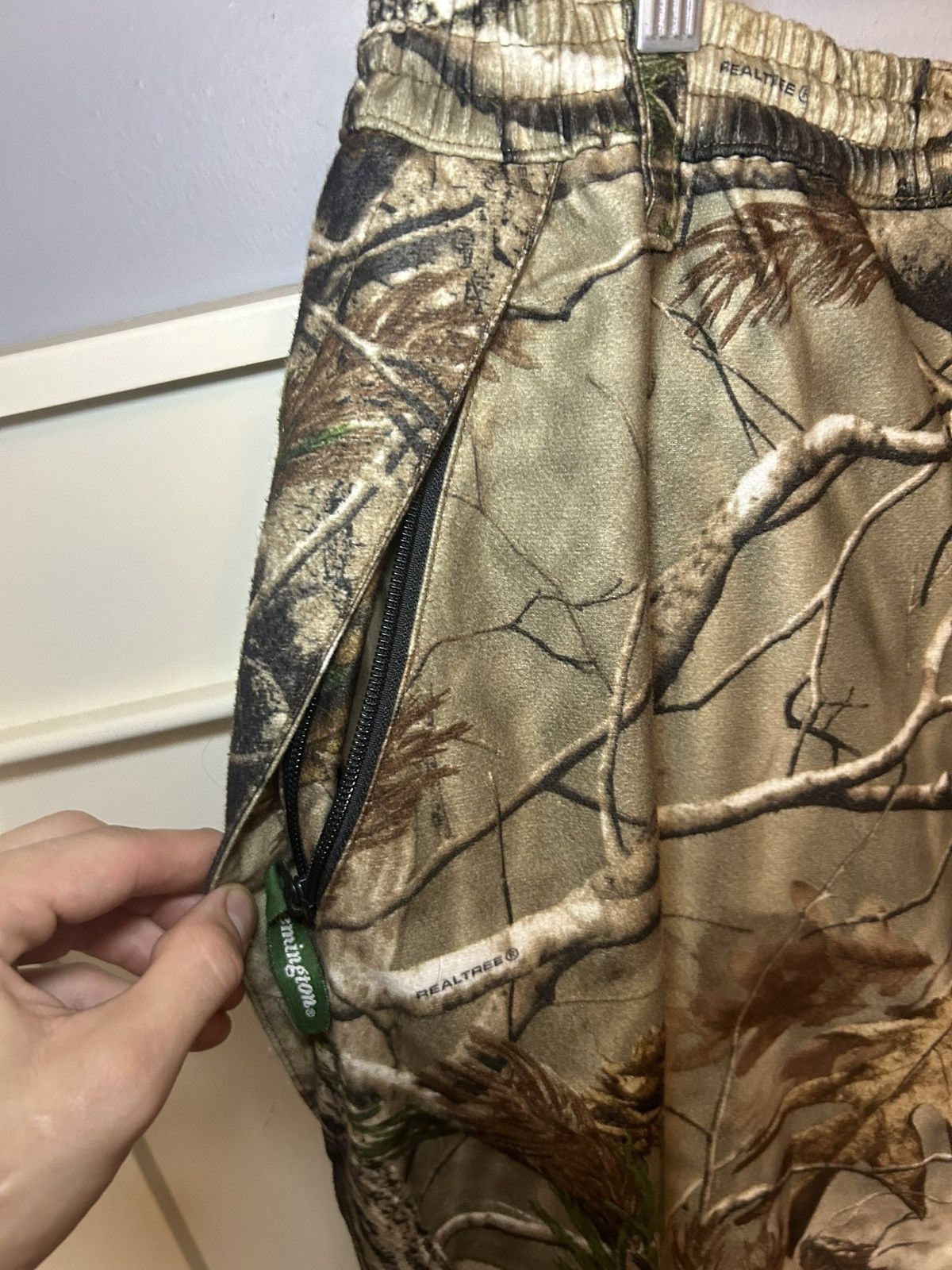 Realtree Vintage Remington x RealTree baggy flared camo hunting pants Size US 36 / EU 52 - 5 Thumbnail