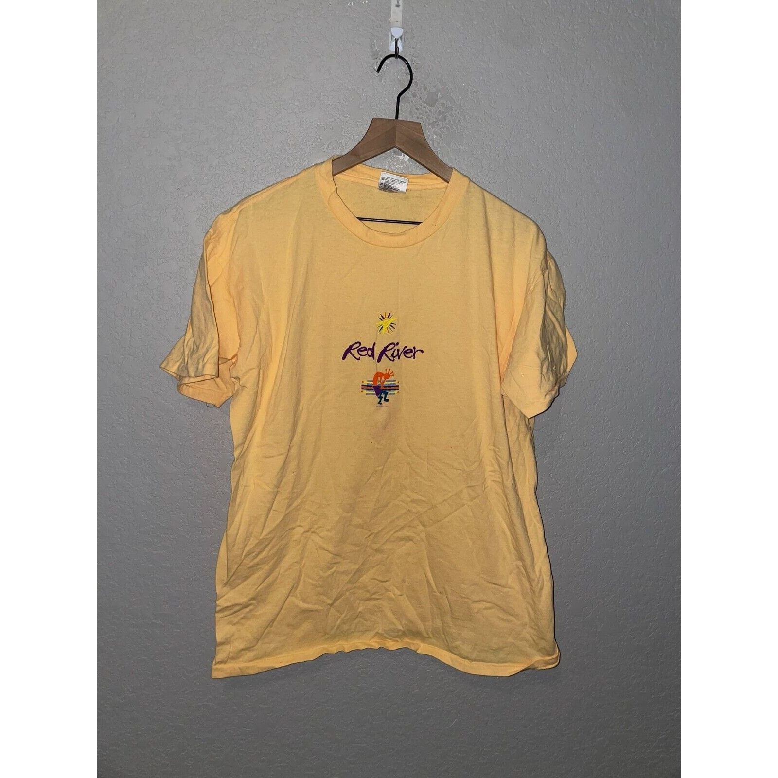Vintage Vintage Red River Shirt Tee Yellow Native American VTG 90s L Size US L / EU 52-54 / 3 - 1 Thumbnail