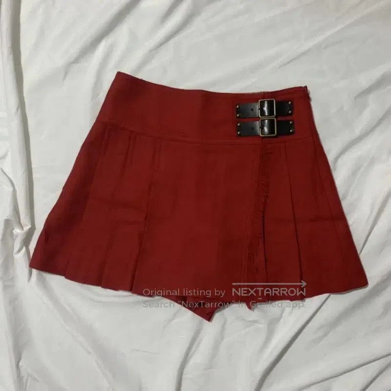 Burberry Burberry Red Cotton Women's Casual Pants. Size 23" - 1 Thumbnail