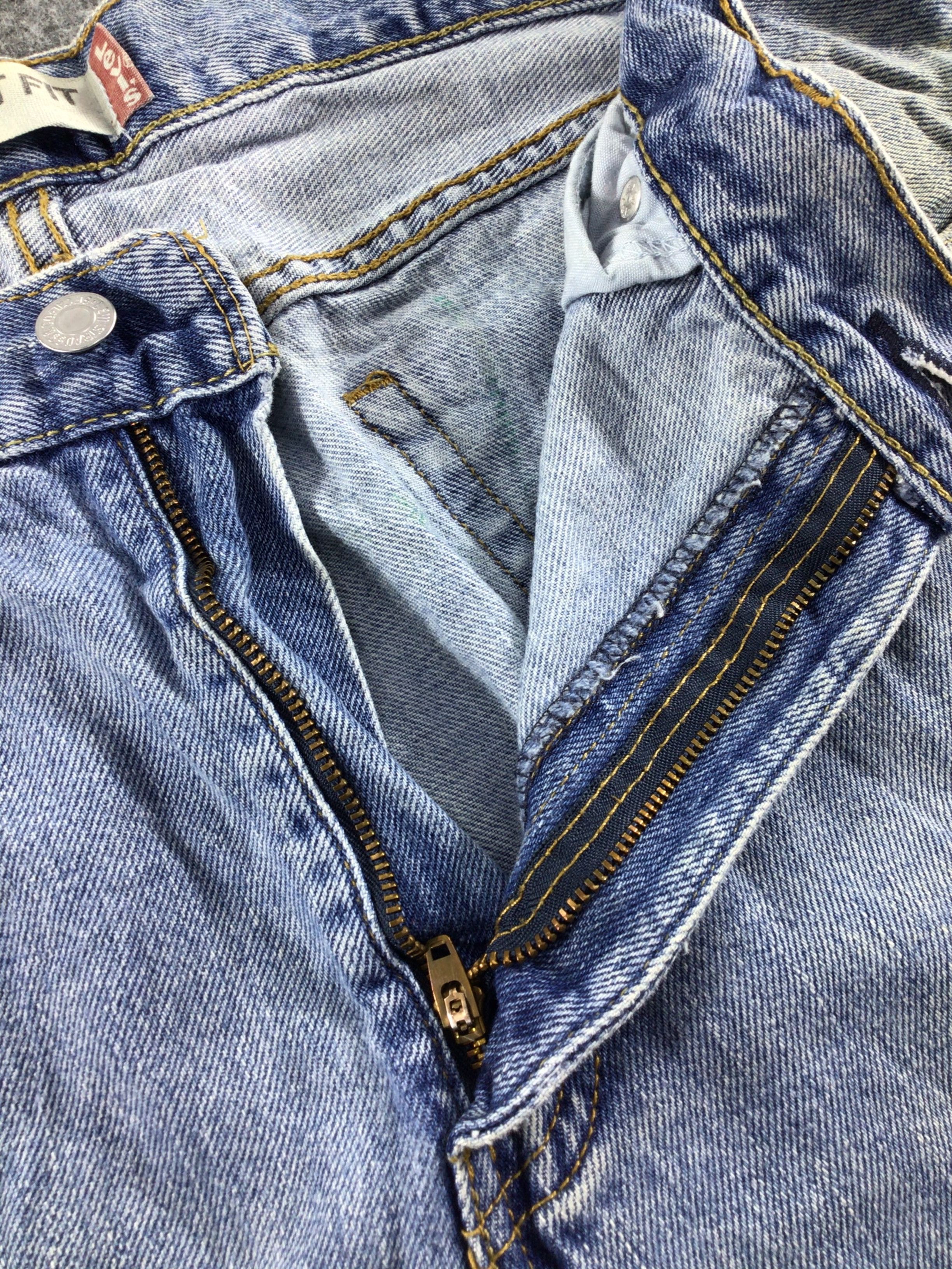 Levi's Vintage Levis 505 Jeans Dirty Faded Blue -J495 Size US 33 - 8 Thumbnail