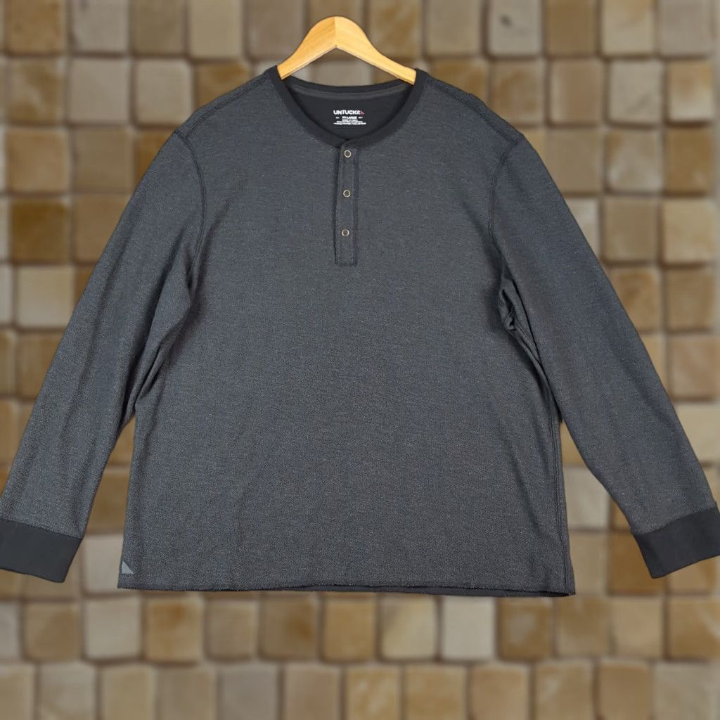 UNTUCKit UNTUCKit Schrock Henley Long Sleeve Gray Men's 2XL T Shirt Pullover XXL 2XL Size US XXL / EU 58 / 5 - 1 Thumbnail