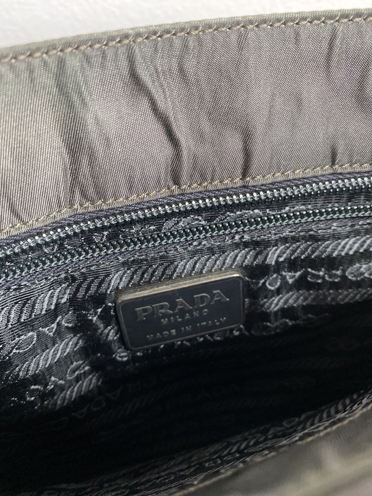 Prada Prada Nylon Rare Single Flap Shoulder Bag Size ONE SIZE - 17 Thumbnail