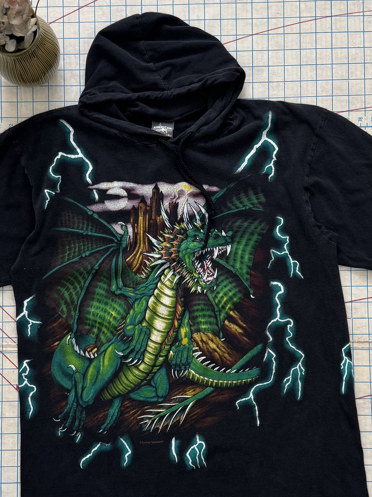 Vintage Vintage American Thunder Dragon Hoodie T-Shirt Mens Large Size US L / EU 52-54 / 3 - 3 Thumbnail